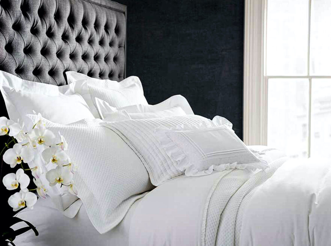 How to Layer a Bed ChiefHomeDesign